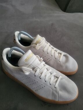 Adidas Advantage Women’s Running Shoe Athletic Sneaker Footwear Trainers 9.5